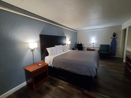 Budget Host Inn and Hotel